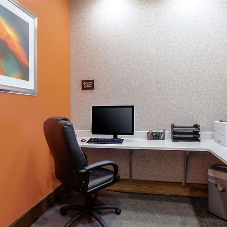 Hampton Inn & Suites - אורנג' ביץ' מראה חיצוני תמונה