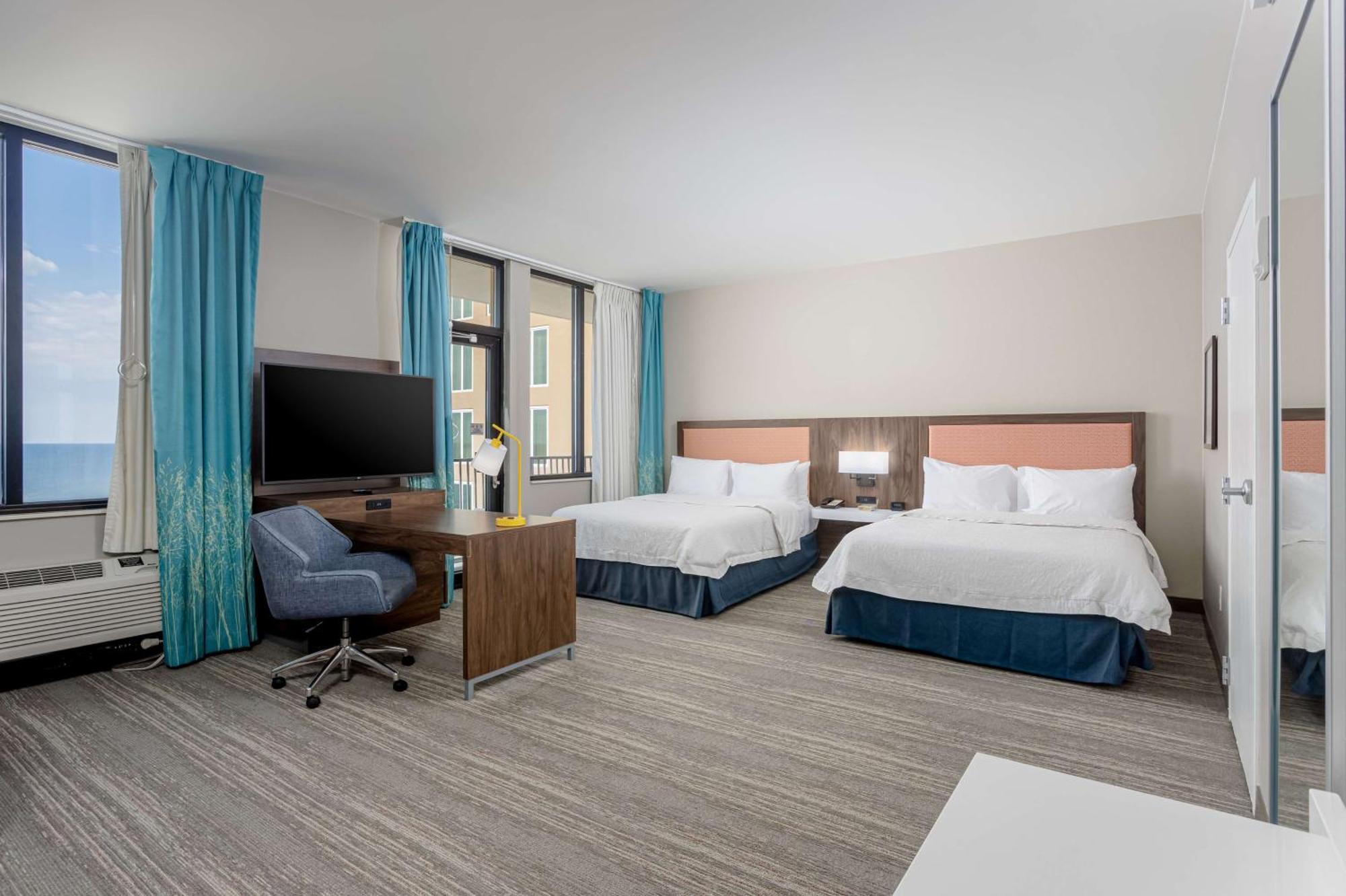 Hampton Inn & Suites - אורנג' ביץ' מראה חיצוני תמונה